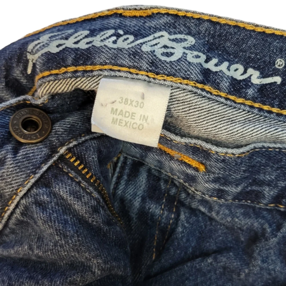 〽️(403) Eddie Bauer Jeans Size 38 X 30